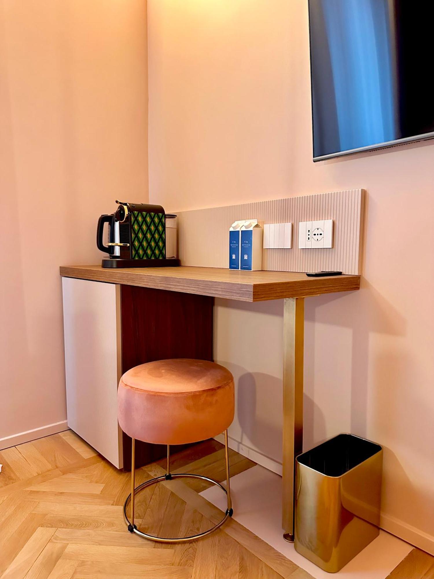 Fontana 16 Rooms Μιλάνο Εξωτερικό φωτογραφία